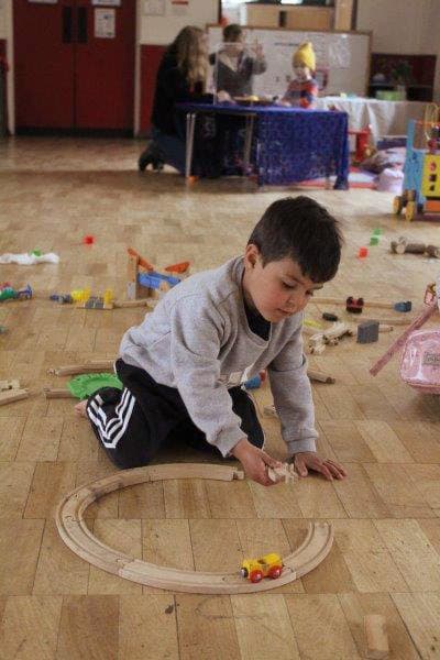 trainset